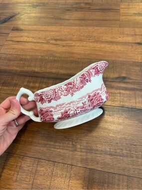 ENGLISH SCENERY PINK/ RED GRAVY BOAT ENOCH WOOD'S WARE ENGLAND